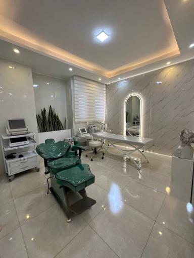 عکس مطب زیبایی کریستال