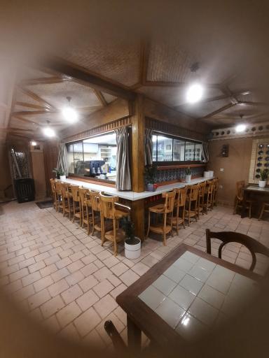 کافه بام خانه مفیدی