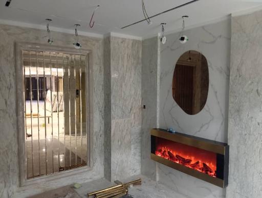 عکس شیشه و آینه  امیر