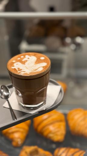 عکس کافه لنا