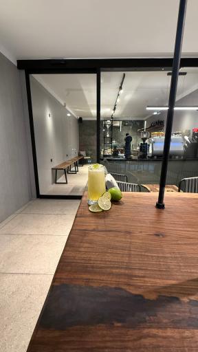 عکس کافه لنا