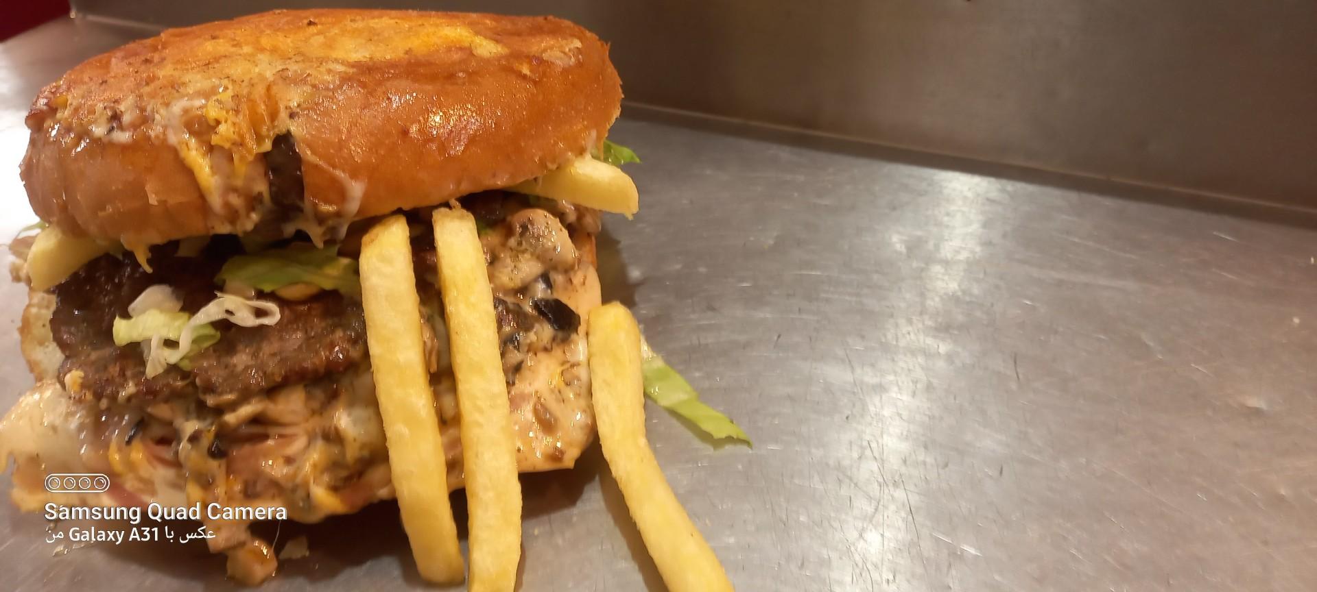 عکس فست فود بمب سرآشپز