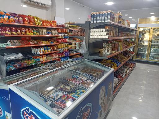 عکس هایپر مارکت برکت