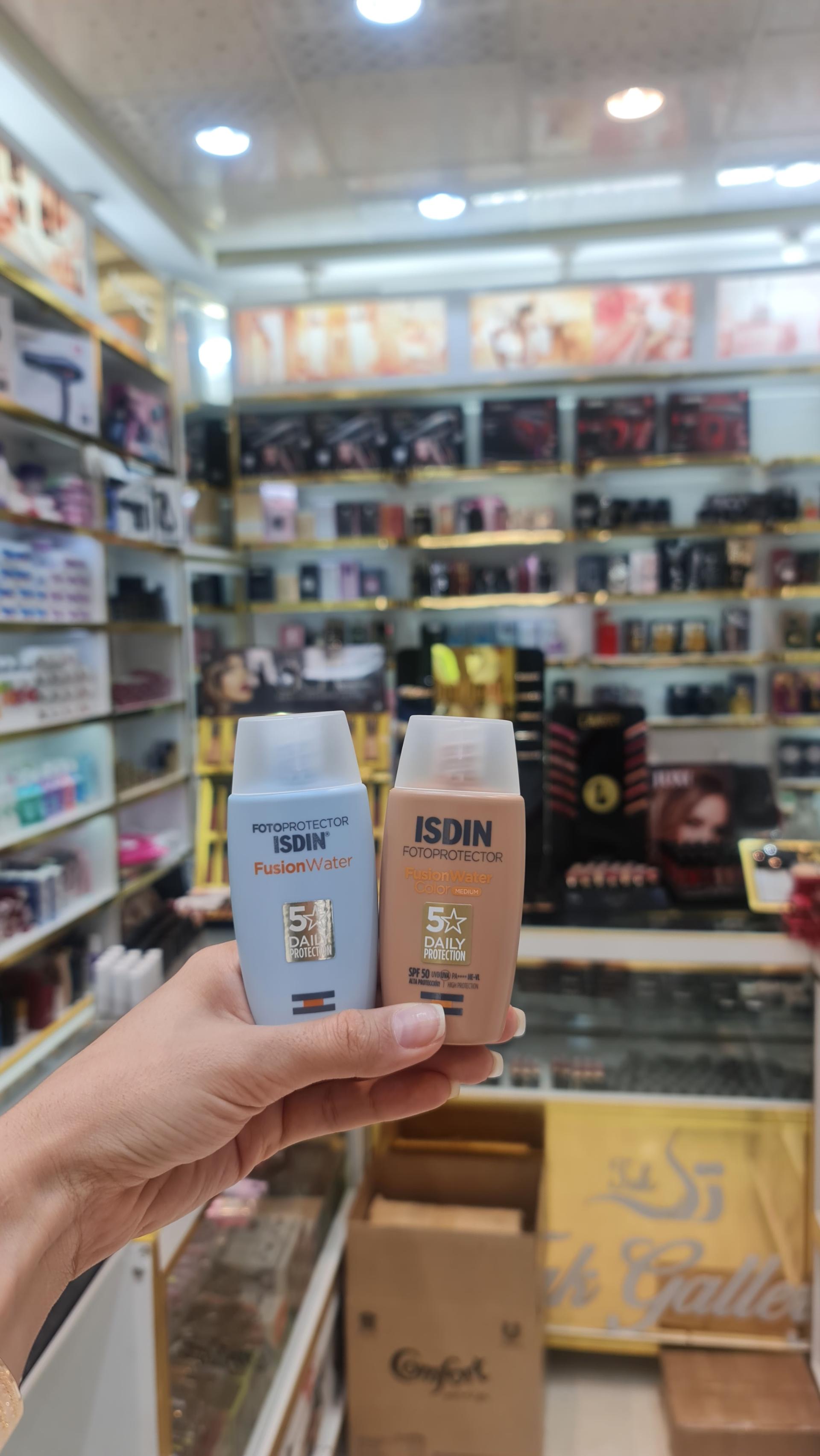 عکس مرکز خرید آرایشی تک، خسروی