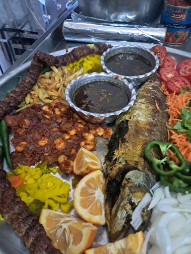 عکس رستوران و بیرون بر کاکو