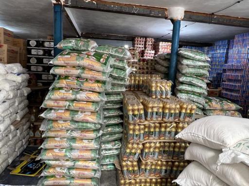 عکس پخش مواد غذایی حسین نیا