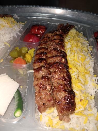 عکس رستوران و بیرون بر کاکو