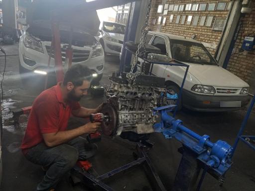 عکس تعمیرگاه تخصصی حسن علی یاری