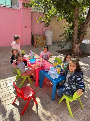 عکس مهد و پیش دبستانی لبخند