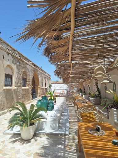 عکس تلگرافخانه قدیمی چابهار