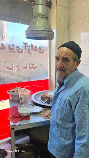 عکس طباخی آزادی