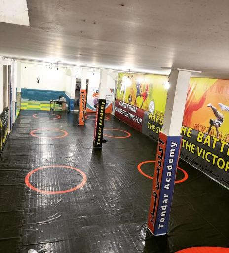 عکس باشگاه تندر 