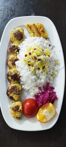 عکس رستوران و گلخانه  سفیر سبز