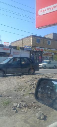 عکس مرغ گوشتی مرغ خونی