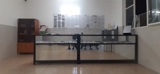 عکس بینایی سنجی دکتر کشتکار