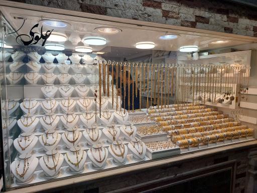 طلا و جواهر علوی