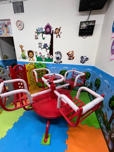 عکس کودکستان و خانه بازی روشان