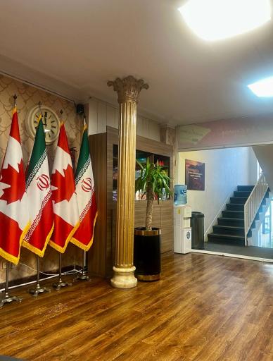 عکس آموزشگاه زبان ایران کانادا