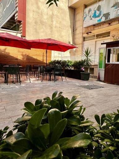 عکس آموزشگاه زبان ایران کانادا