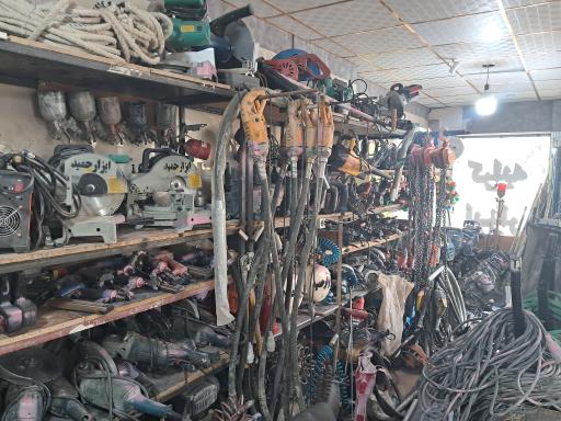 عکس کرایه ابزار آلات صنعتی