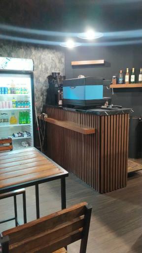 عکس کافه وستا