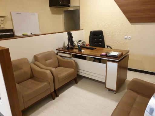 عکس دفتر ترجمه رسمی ۱۱۱۷ دکتر محبوبه توکل