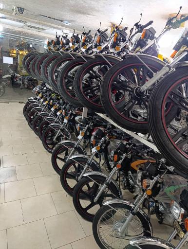 عکس موتورفروشی عباس زاده