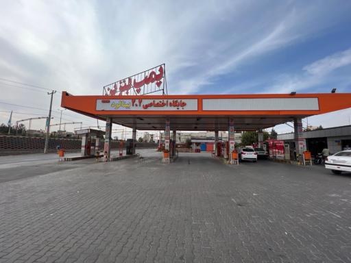 عکس پمپ بنزین