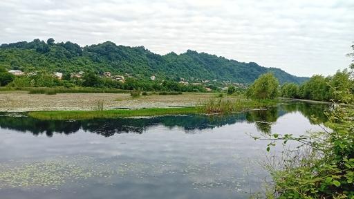 عکس آبگیر پرشکوه