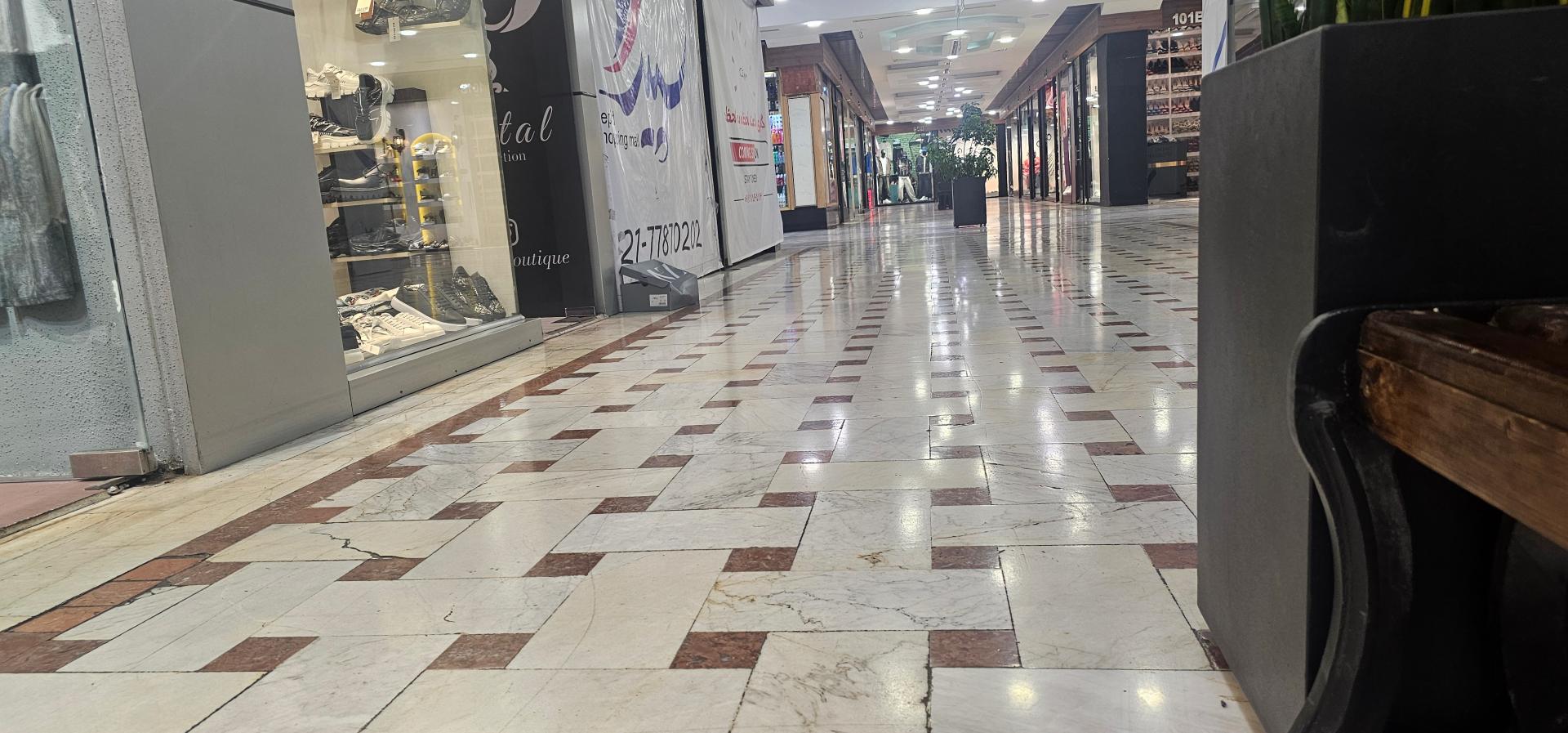 عکس پاساژ سپید