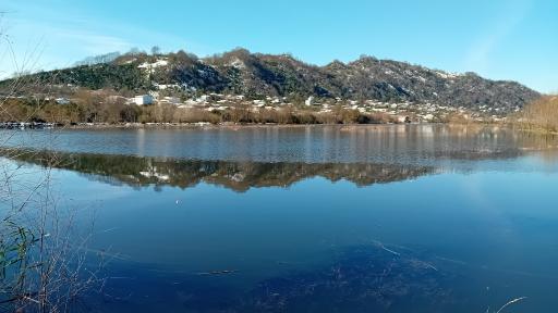 عکس آبگیر پرشکوه