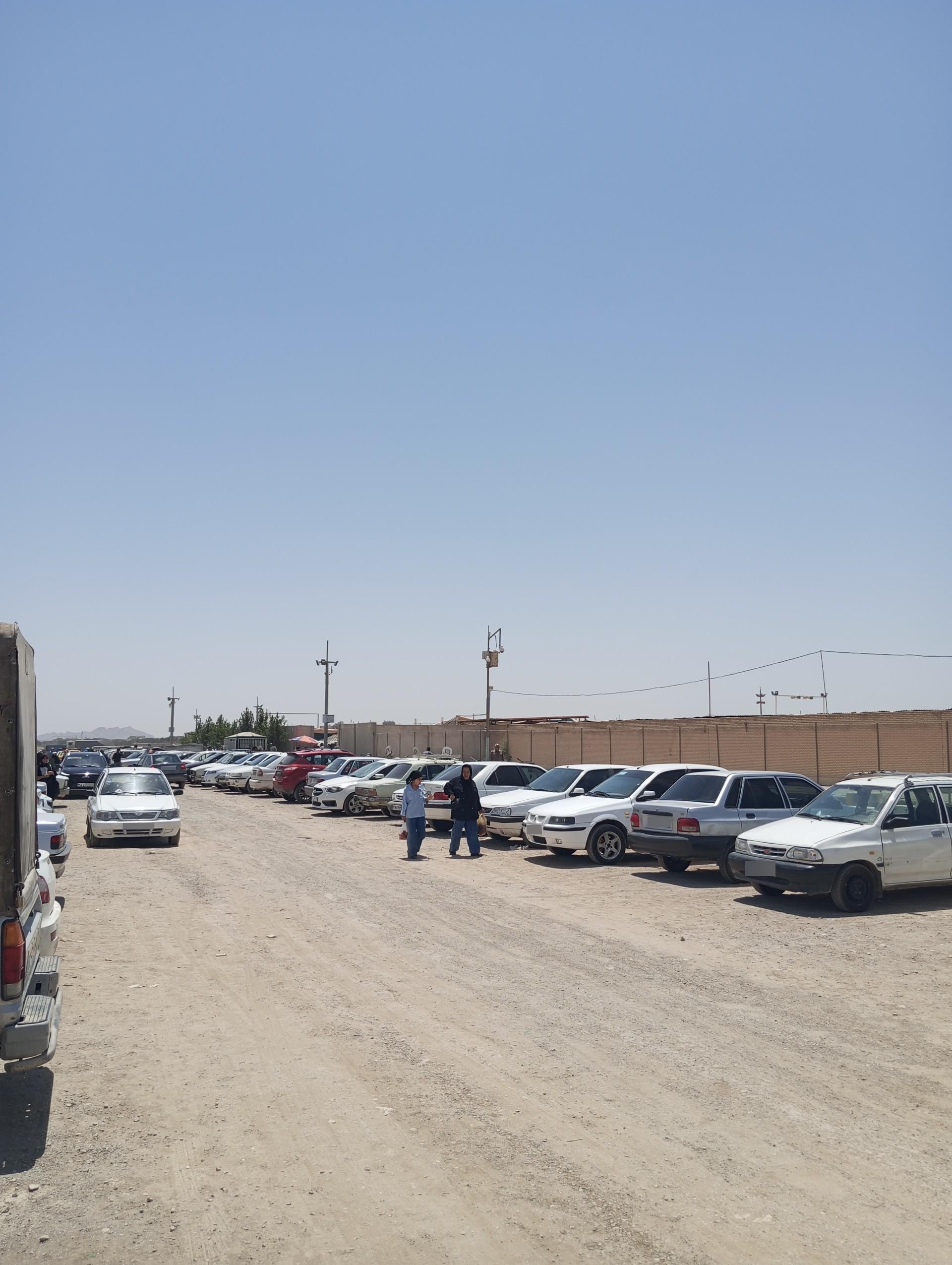 عکس جمعه بازار دولت آباد