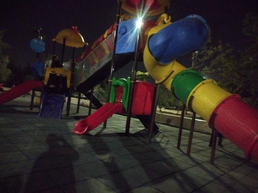 عکس پارک بازی کودکان