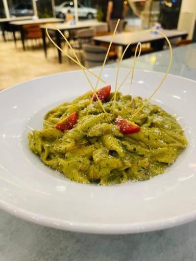 عکس کافه تریا فودلند 