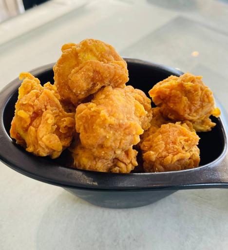 عکس کافه تریا فودلند 