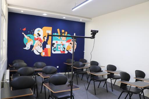 عکس آموزشگاه برنامه نویسی کار و کمپ