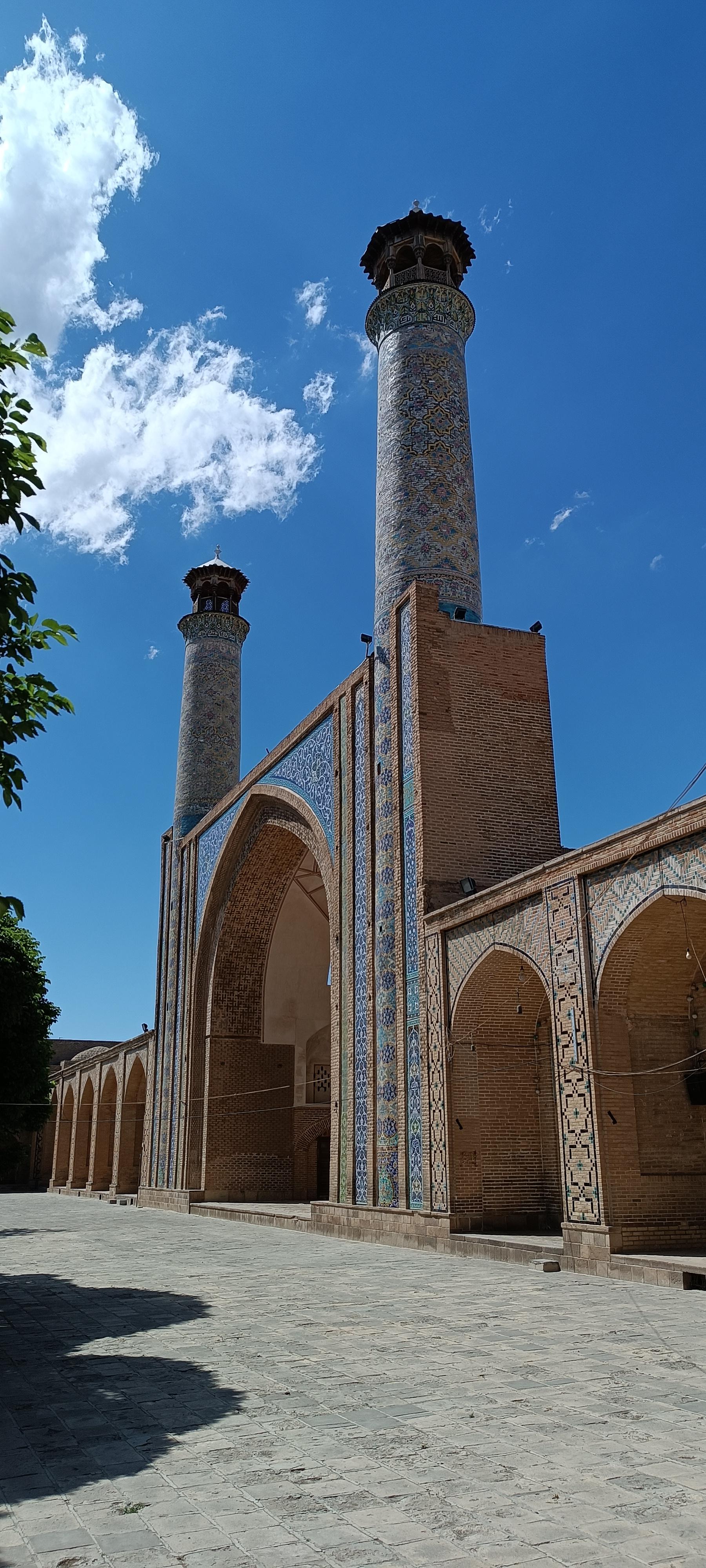 عکس موزه سنگ نگاره قزوین