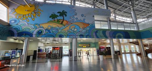 عکس پایانه مسافربری بندر کیش