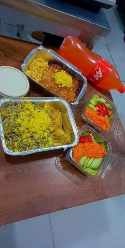 عکس رستوران تاج ماه بانو