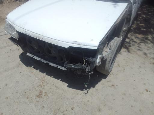 عکس تعمیرگاه مکانیکی و زیروبند سازی استاد علی