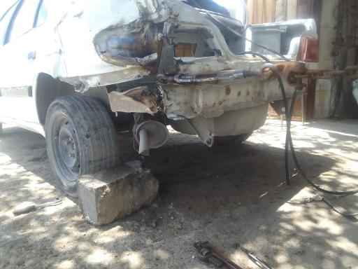 عکس تعمیرگاه مکانیکی و زیروبند سازی استاد علی