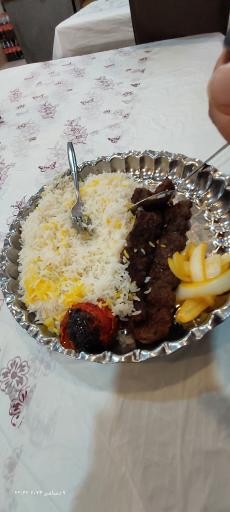 عکس رستوران و تهیه غذای سرآشپز (هایپر فود)