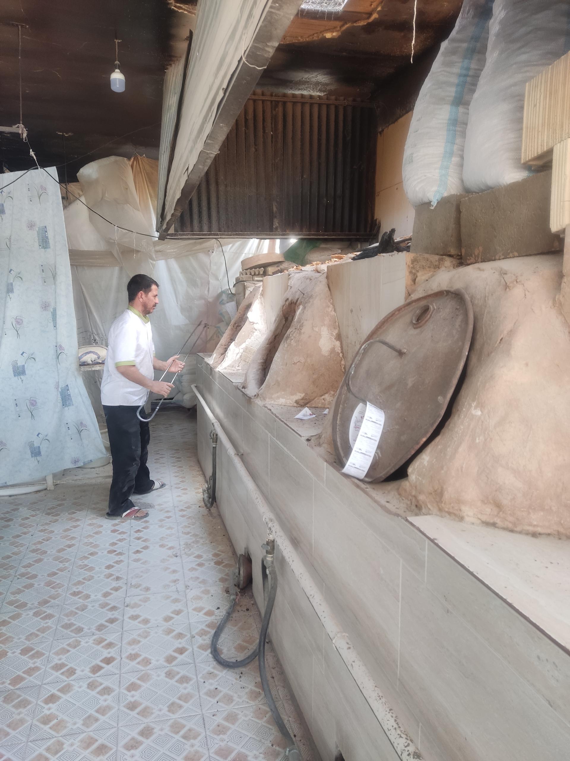 عکس نانوایی تنوری دشتی