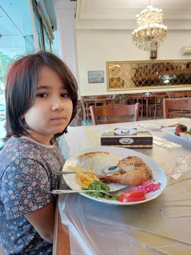 عکس رستوران شهری