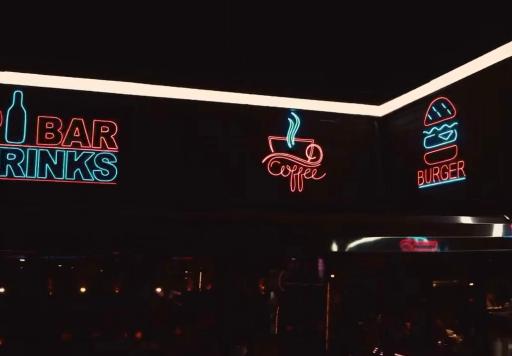 عکس فود کورت سن سون