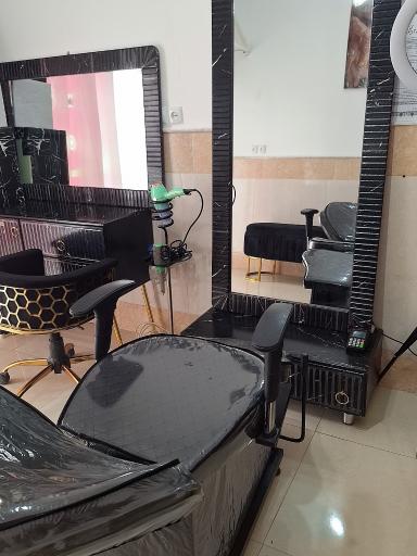 عکس سالن زیبایی بانو گل محمدی