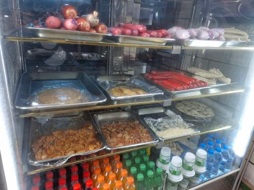 عکس فست فود طهرون لقمه 