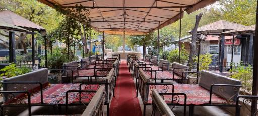 عکس باغ رستوران خالقی