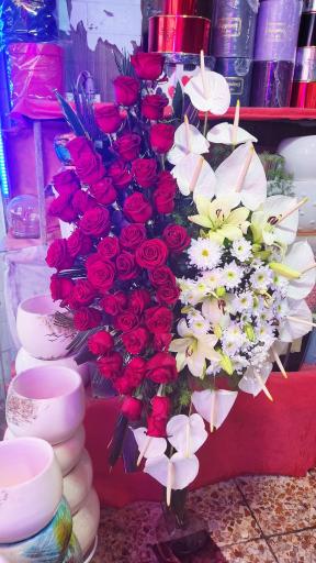 عکس گلفرروشی  میثم کاکاوند