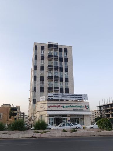 عکس مجتمع تجاری پزشکی ایران